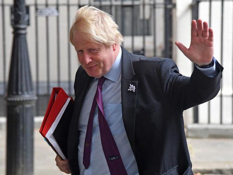 Boris Johnson neemt ontslag uit het kabinet